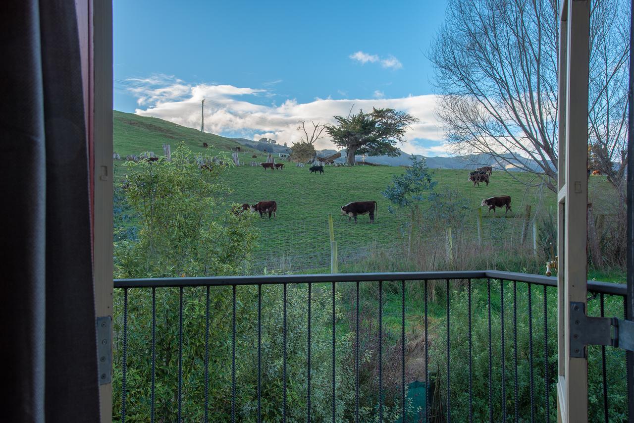 Twin Gullies Bed & Breakfast Akaroa Exterior photo