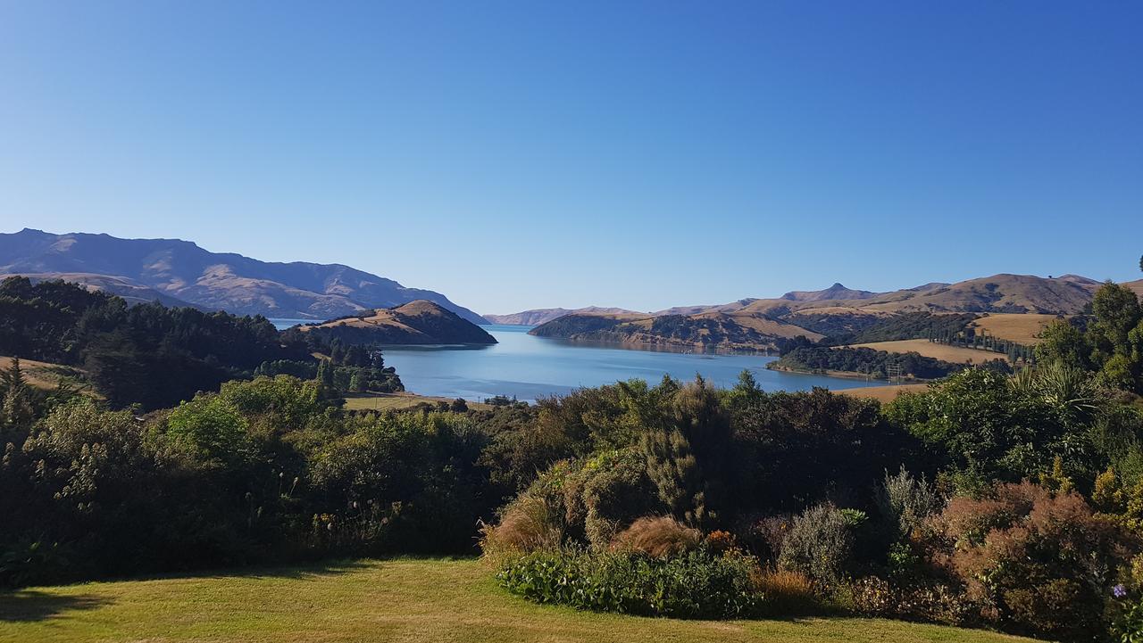 Twin Gullies Bed & Breakfast Akaroa Exterior photo